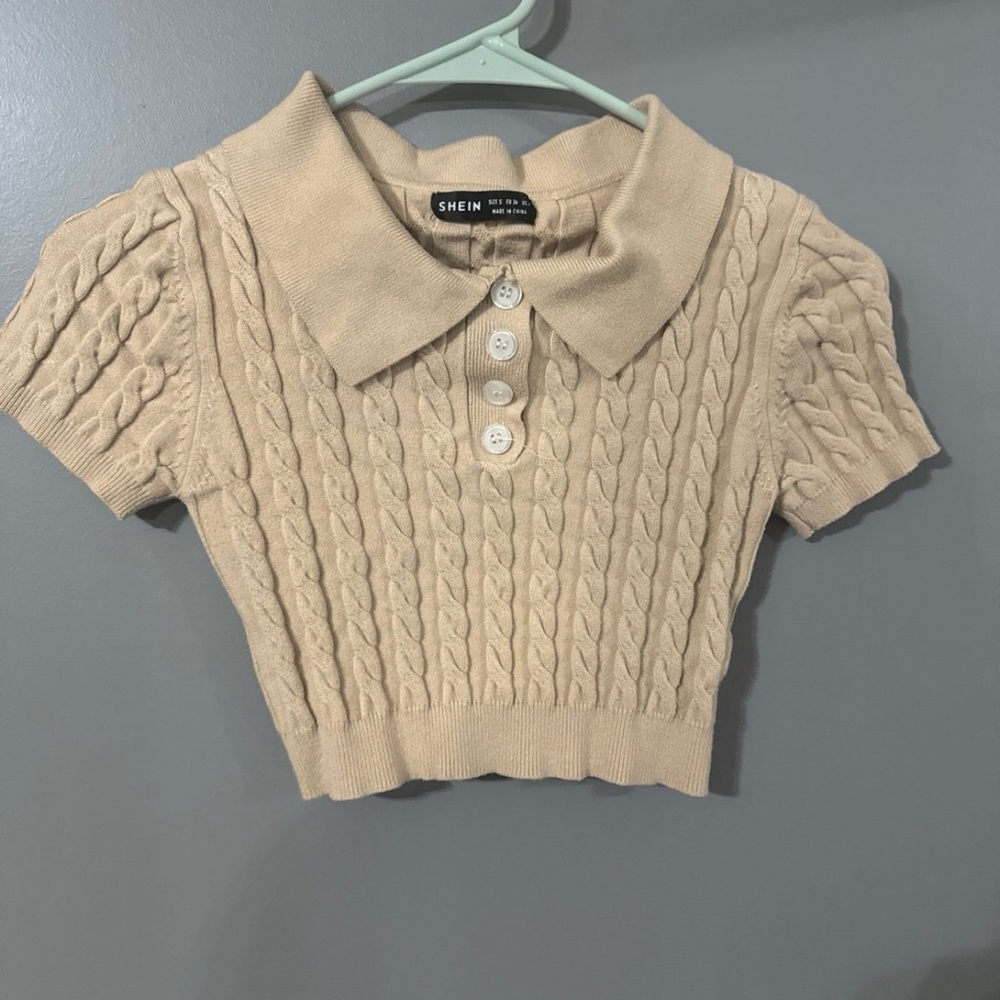 Tan knitted collar crop sweater